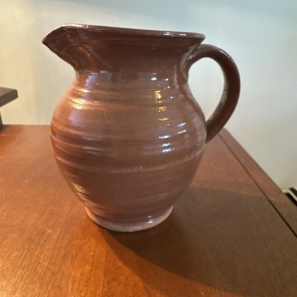 Old Sturbridge Village VTG Pottery Pitcher Creamer‎